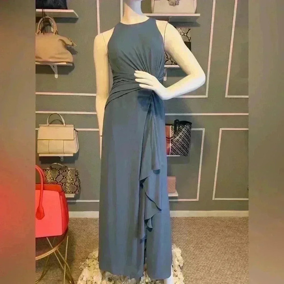 Davis Bridal Twisted Knot Halter Georgette Bridesmaid Dress Size 2 - Picture 1 of 9